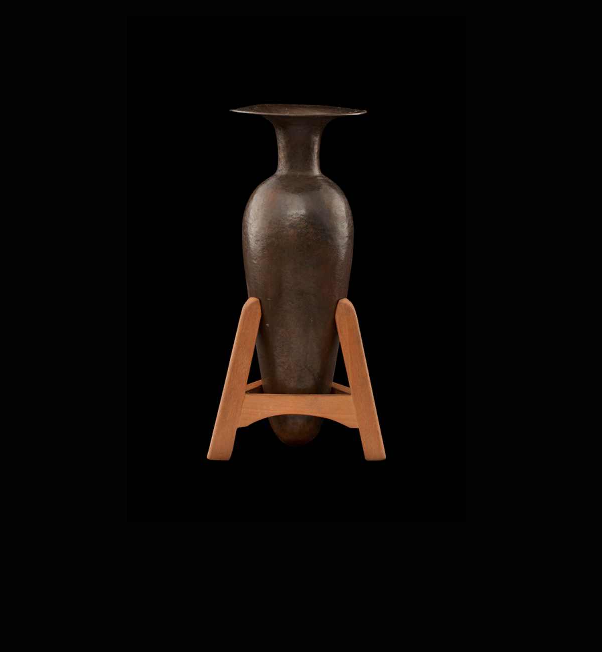 Bronze vase of Mesehti