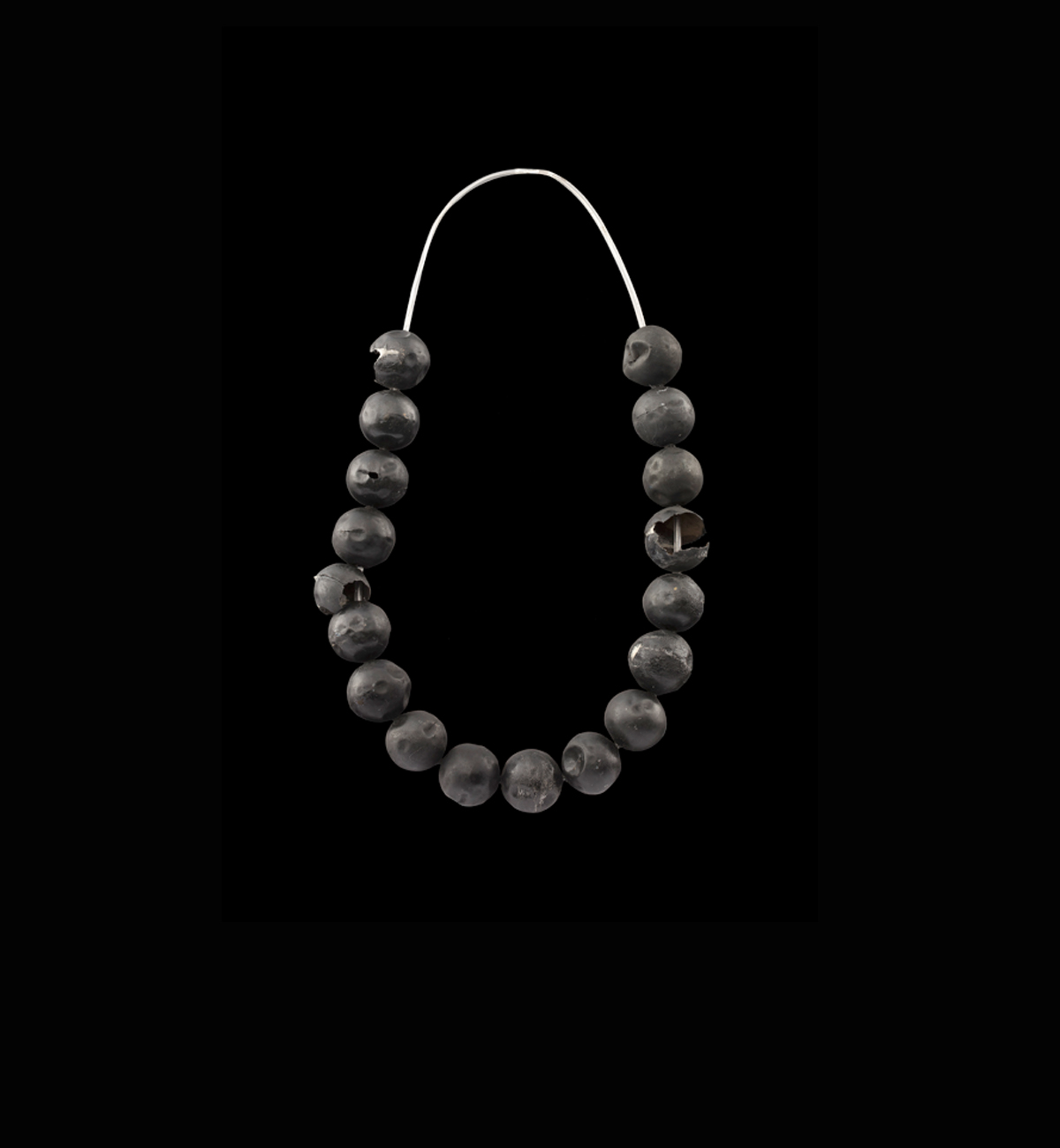 قلادة فضية  لمِسحتي